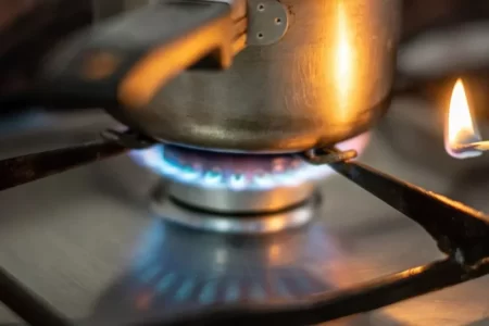 Camuzzi inició la restitución del servicio de gas natural en Trevelin