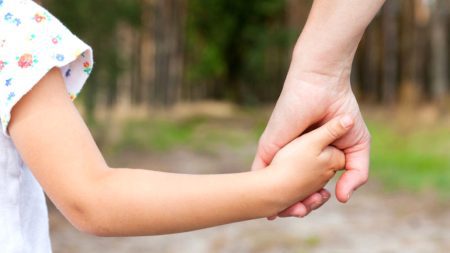 Convocan a familias para el acogimiento temporal de niños