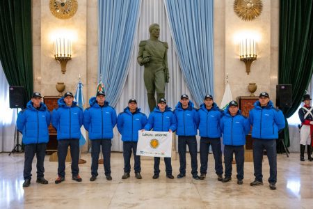 Ejército Argentino rumbo al Himalaya: patrulla lista para el desafío 2025