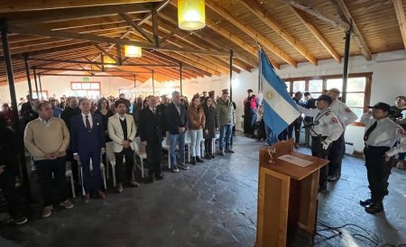 El viceintendente Ebene acompañó los festejos por los 125 años de Puerto Pirámides