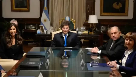 Javier Milei firmó el acta de intención: Ya es posible ir a Estados Unidos si Visa