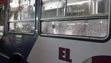 La Línea 3 de Trelew reducirá su recorrido nocturno luego de sufrir apedreadas en el barrio 290