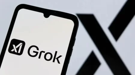 La inteligencia artificial creada por Elon Musk tendrá una versión para los más chicos.