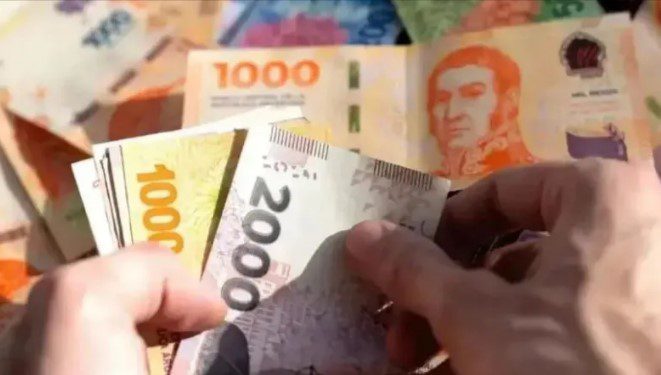 Los salarios subieron un 3% en mayo después de dos meses de caídas