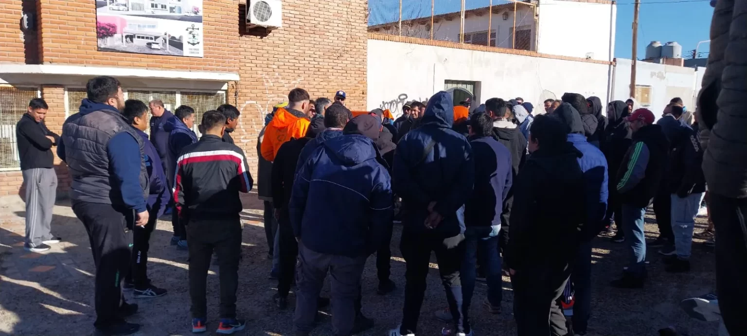 SOMU reclama por mala liquidación de haberes a marineros