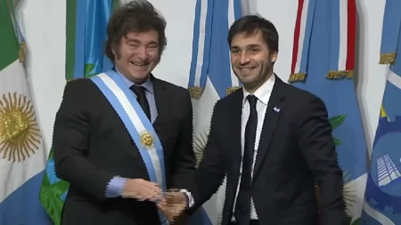 Milei respalda el avance de YPF en la minería de uranio en Chubut con apoyo de Nacho Torres