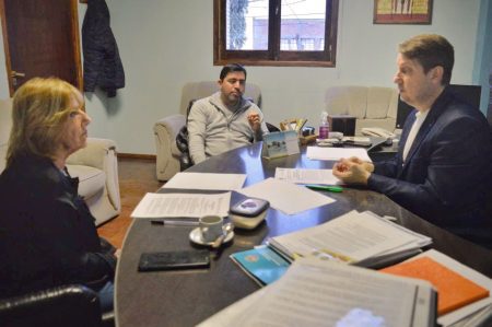 Actualizan el marco normativo para asociaciones vecinales en Rawson