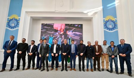 Taccetta y Torres anuncian obras clave de gasoducto