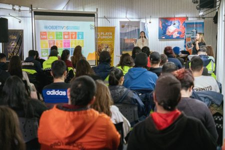 Taller de anfitriones en Rawson