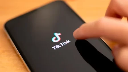 TikTok lanza nuevas funciones para proteger a adolescentes, apoyar a creadores y promover el bienestar digital