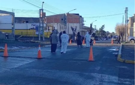 Una mujer perdió la vida mientras caminaba por una ciudad de Chubut
