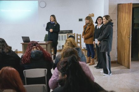 Comenzo el curso de cuidados de personas mayores con orientación asociativa en Rawson