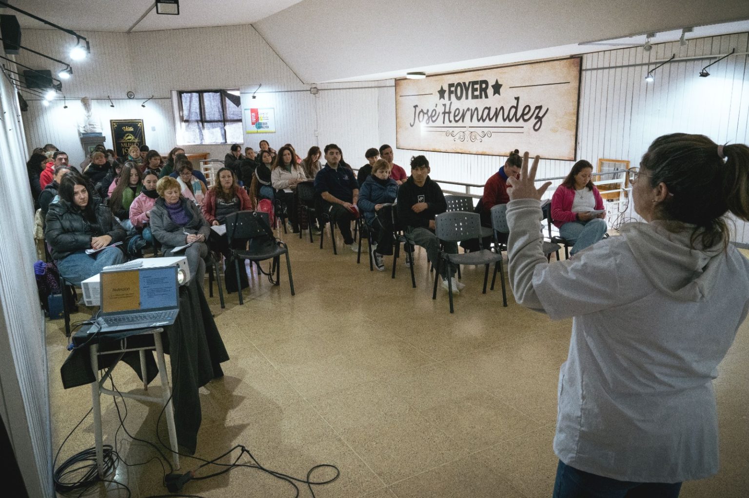 Finalizan con éxito en Rawson el curso de manipulación de alimentos