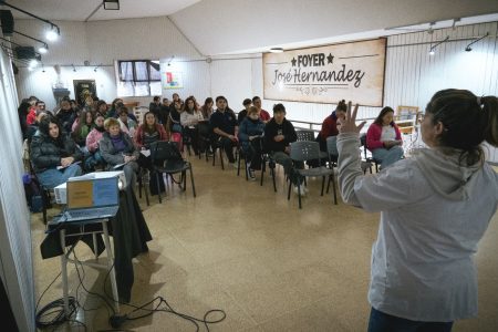 Finalizan con éxito en Rawson el curso de manipulación de alimentos