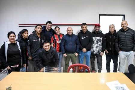 Sastre impulsa aportes a clubes de Puerto Madryn
