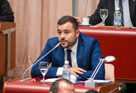 Fernández resalta el encuentro joven del PRO en Chubut y critica el cortoplacismo del kirchnerismo
