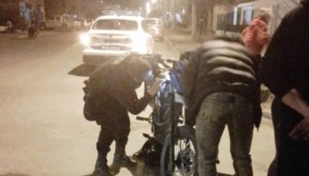 Trelew: Una transeúnte fue blanco