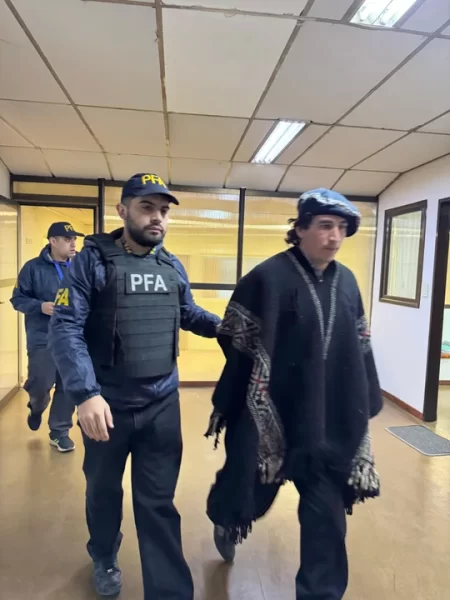 Se entregó Cruz Cárdenas, el líder mapuche