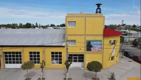En Rawson, los bomberos realizarán un abrazo simbólico al cuartel