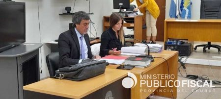 versiones contrapuestas que serán evaluadas en la investigación