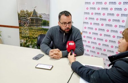 Taccetta defendió contratación de consultora