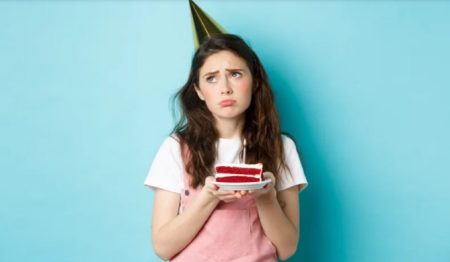 Por qué evitas festejar tu cumpleaños según la psicología
