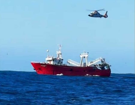 Prefectura aeroevacuó a un joven tripulante del pesquero Aresit