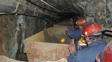 Tragedia en Bolivia, derrumbe de una mina, ya hya cinco personas que murieron sepultadas
