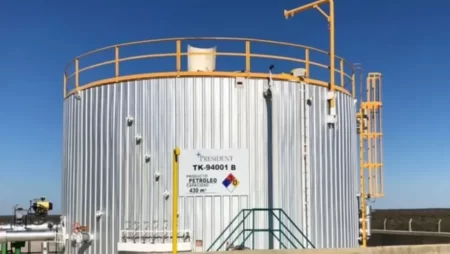 Una petrolera que opera en Río Negro pidió su propia quiebra