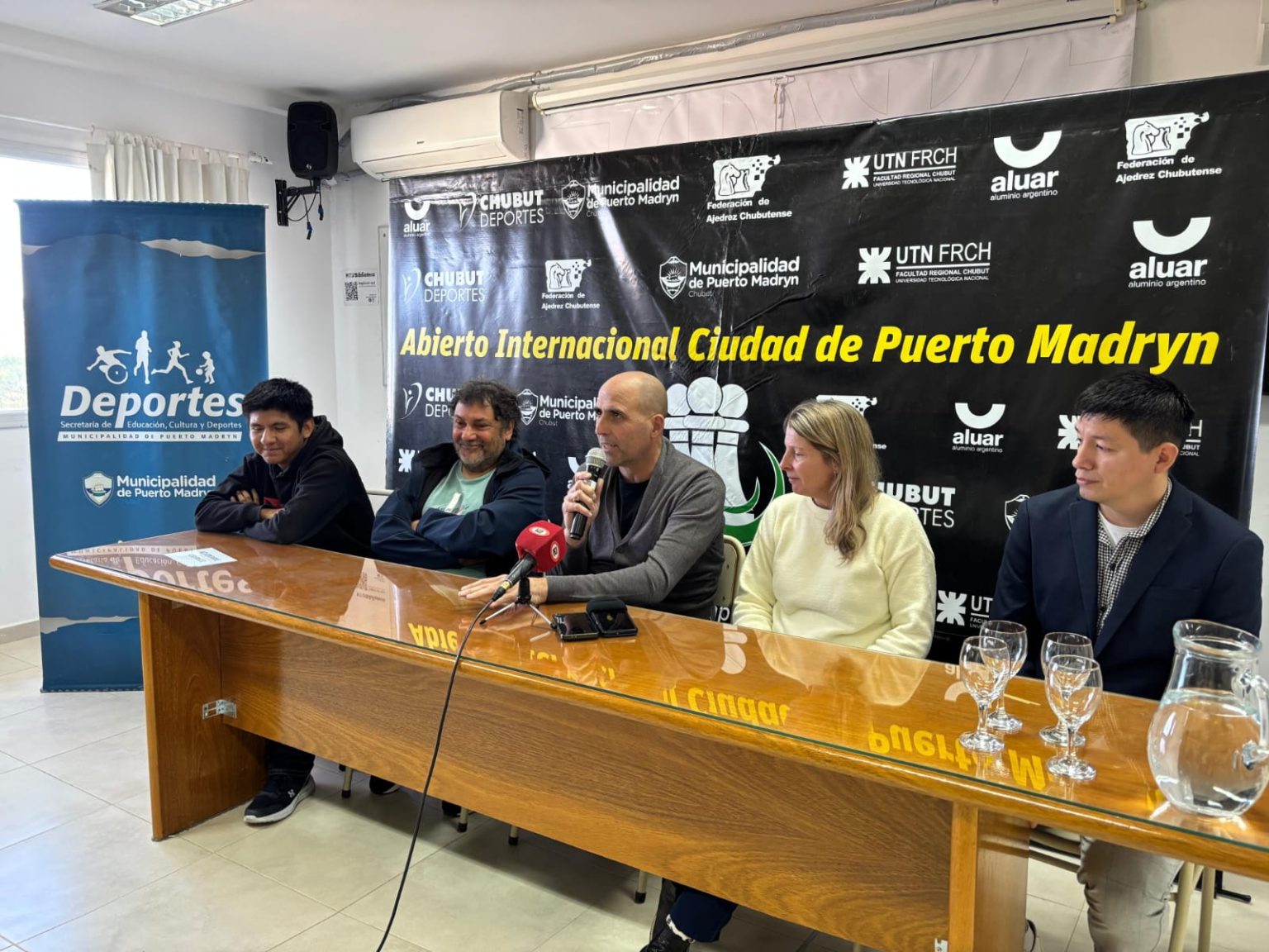 En Puerto Madryn comenzó el IV Abierto Internacional de Ajedrez