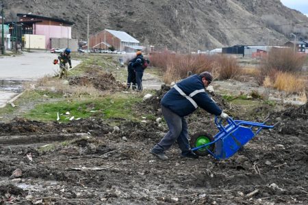 Esquel: El programa "La Muni Cerca Tuyo" continuó su tercera edición en el barrio Badén