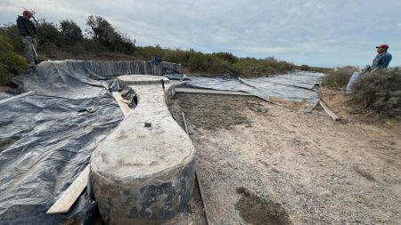 Chubut avanza con obras en Punta Tombo para la nueva temporada de pingüinos
