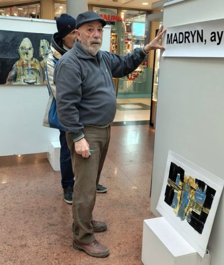 Jorge Saint Jean presenta su muestra en el portal de Puerto Madryn