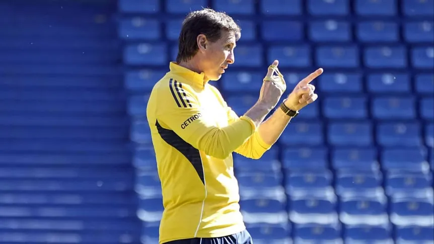 Úbeda dirige a Boca ante Defensa: su estilo y antecedentes