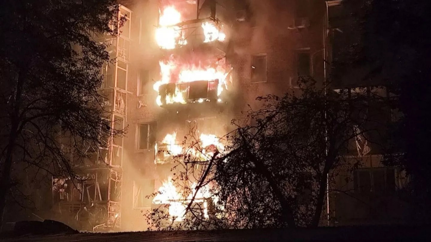 Rusia ataca Ucrania con 300 drones y decenas de misiles