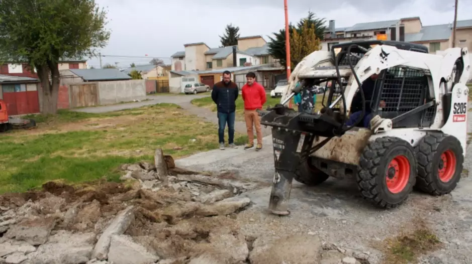 Esquel avanza con un nuevo playón deportivo en el barrio 28 de Junio