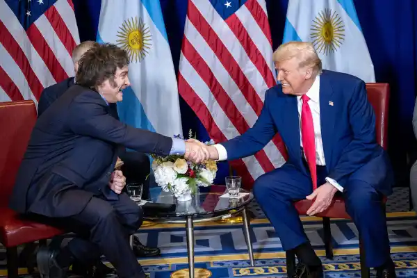 “Va a ser imposible por un tema de agenda”: el Ejecutivo descarta una nueva reunión con Trump durante la gira de Milei en EE.UU