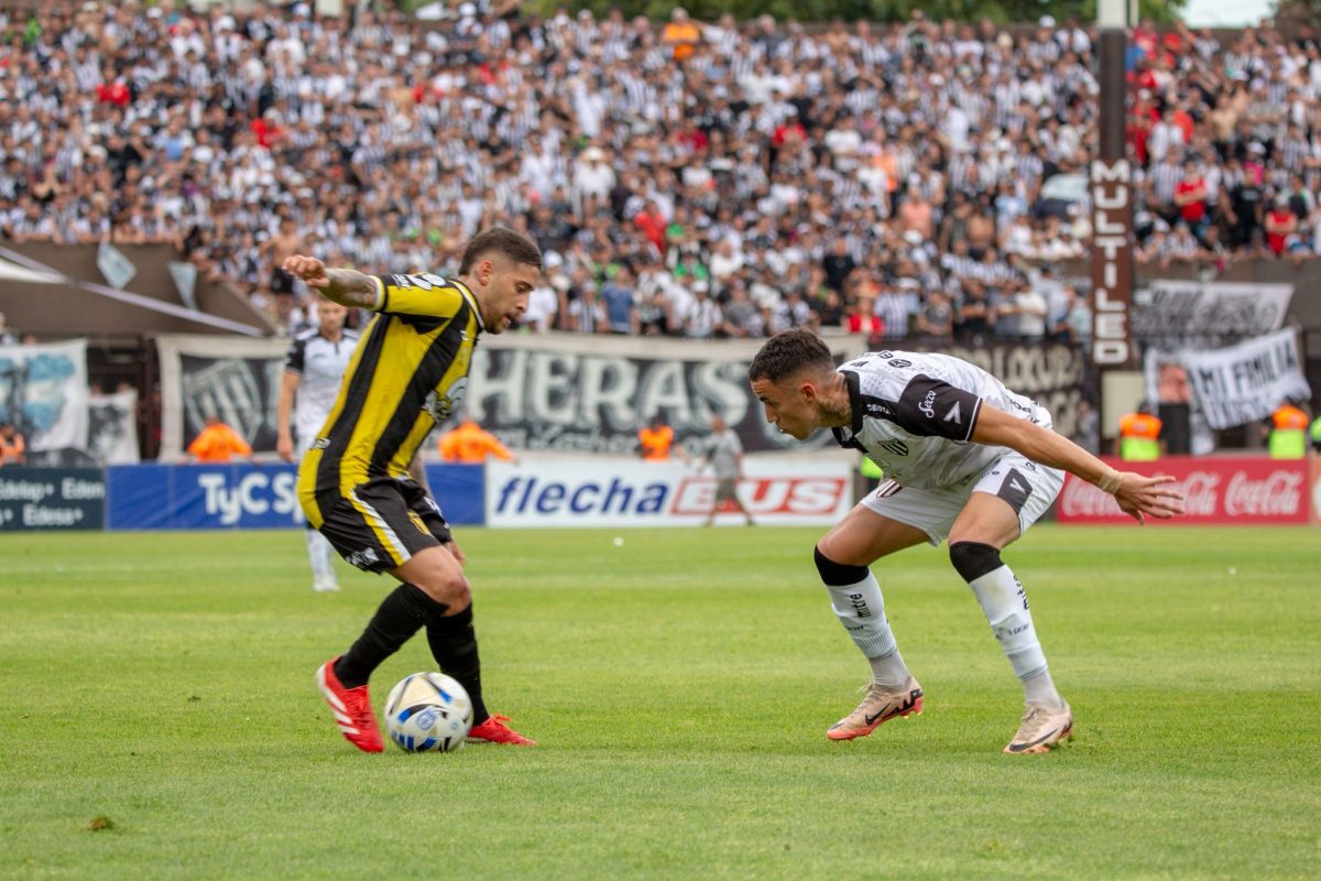Deportivo Madryn perdió por penales ante Gimnasia de Mendoza y se despidió del sueño del ascenso