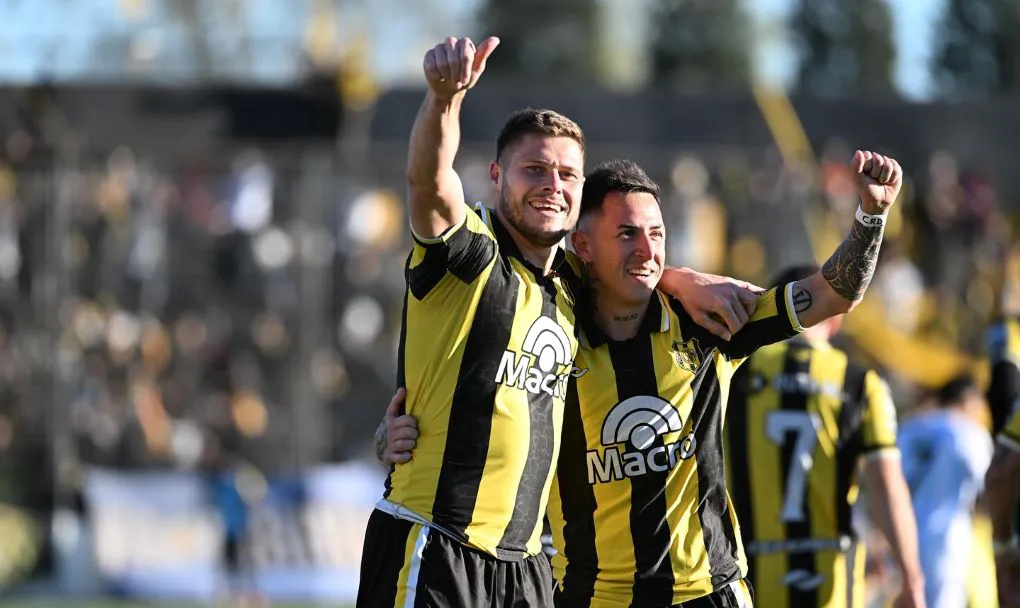 Fabrizio Llobet será el árbitro del decisivo duelo entre Deportivo Madryn y Gimnasia por el Reducido