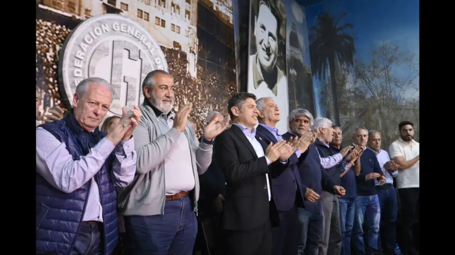 Kicillof cuestionó a Milei durante el homenaje a Rucci: “Si recurrir al FMI es un fracaso, pedirle un rescate al Tesoro es un fracaso al cuadrado”