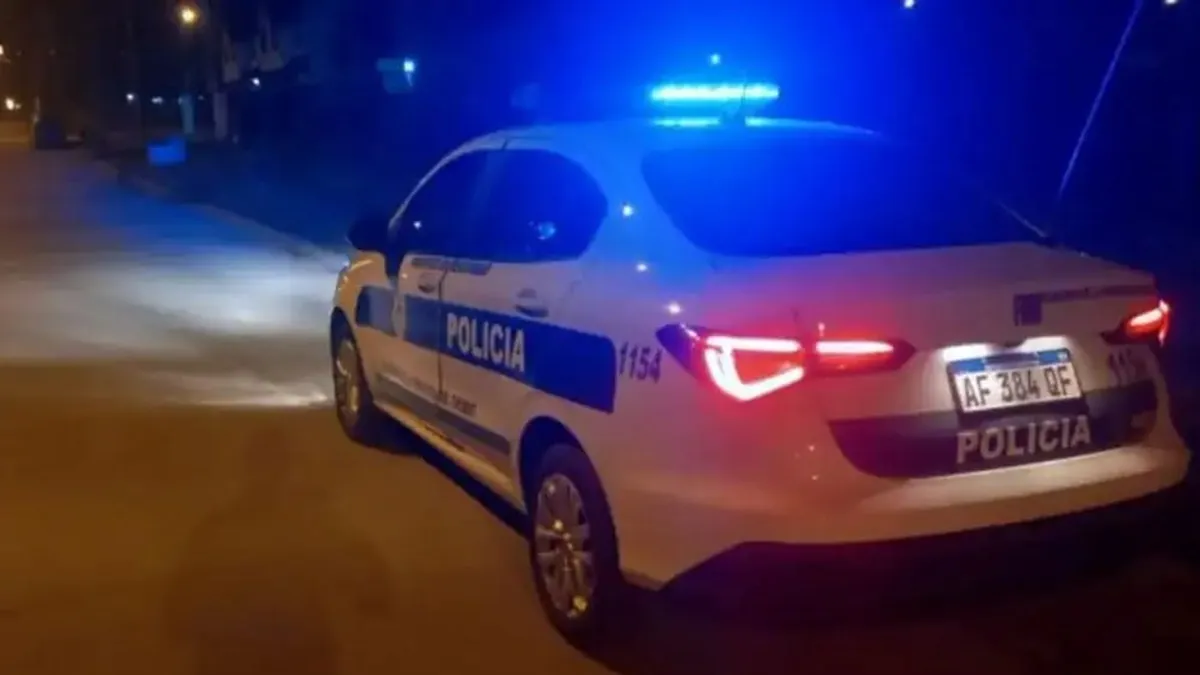 Detienen en Rawson a un conductor ebrio con pedido de captura tras chocar