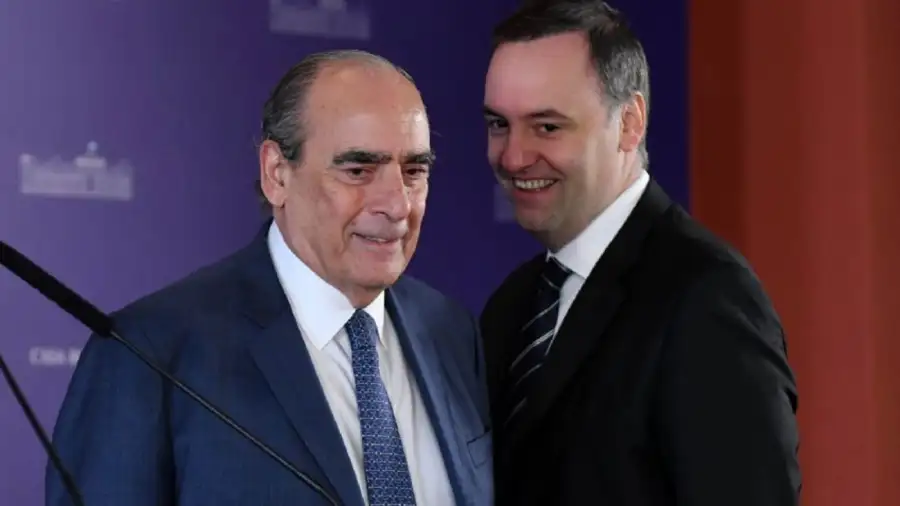 Milei designa a Manuel Adorni como nuevo Jefe de Gabinete
