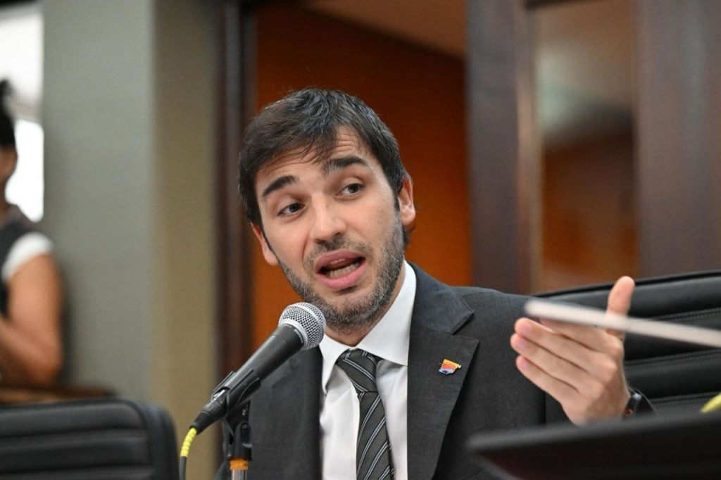 “Chubut escribió su propia historia”: por amplia mayoría, la provincia eliminó los fueros y será la primera del país en hacerlo