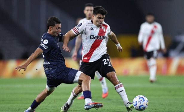 River cayó por penales ante Independiente Rivadavia y quedó fuera de la Copa Argentina