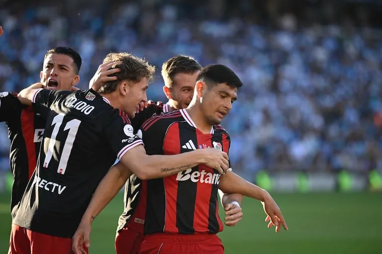River le gana a Racing con gol de Salas en la Copa Argentina