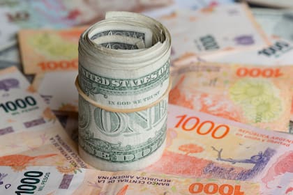 El dólar oficial revierte y se estabiliza en el Banco Nación