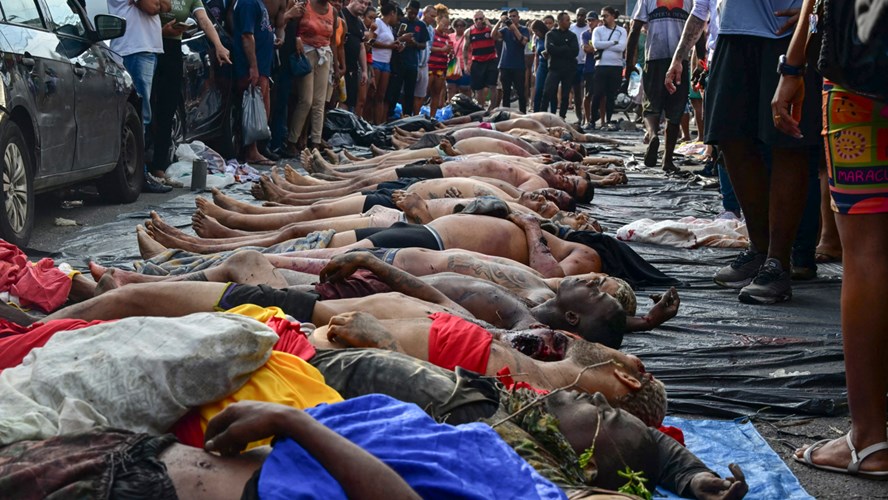 Más de 132 muertos en megaoperación policial en Río de Janeiro