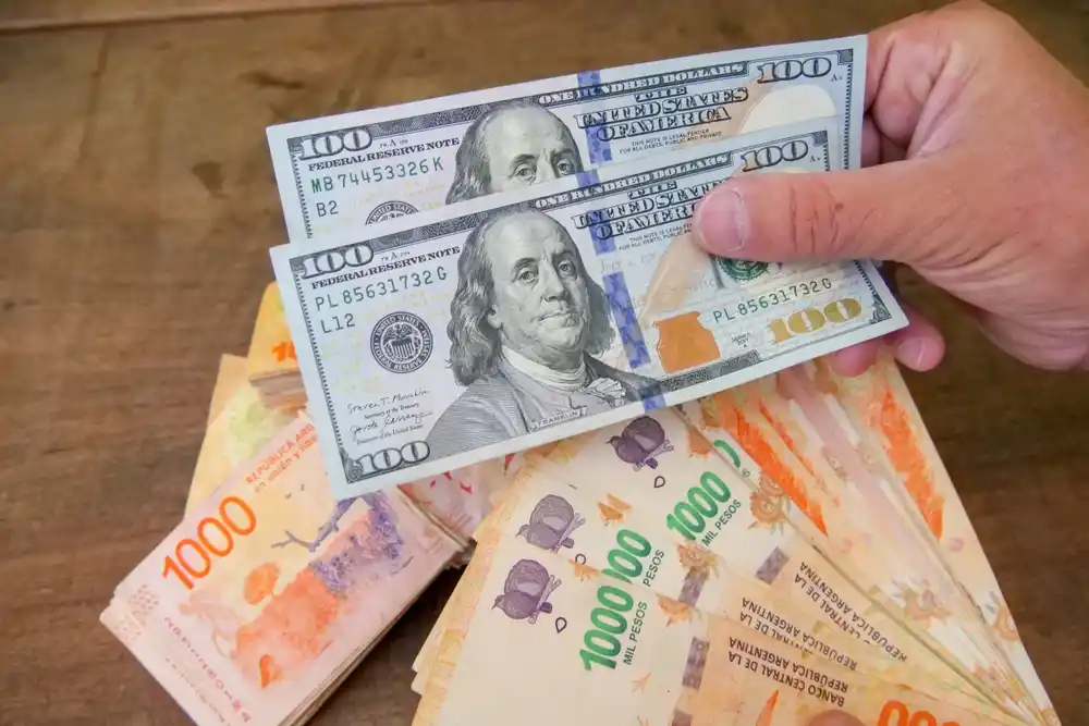 Dólar hoy en Argentina: cotización oficial, blue, MEP y CCL actual