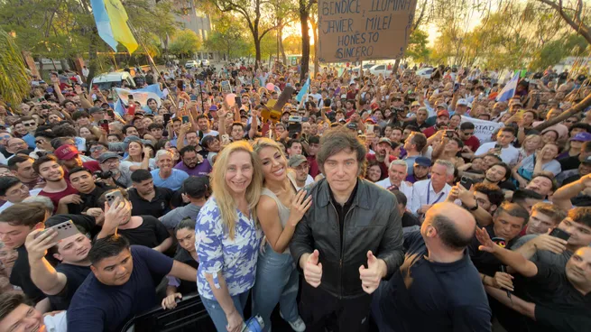 Milei promete que Argentina será como España en diez años: “Vale la pena aguantar”