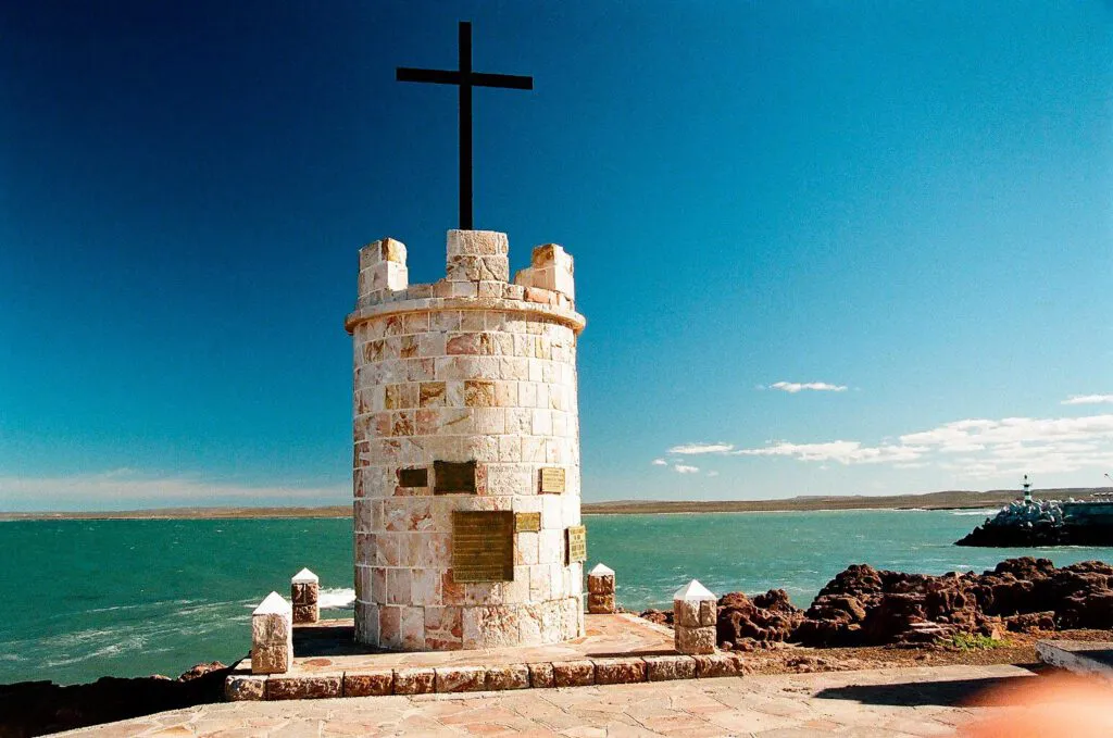 La joya secreta de Chubut con aguas turquesas que enamora al turismo